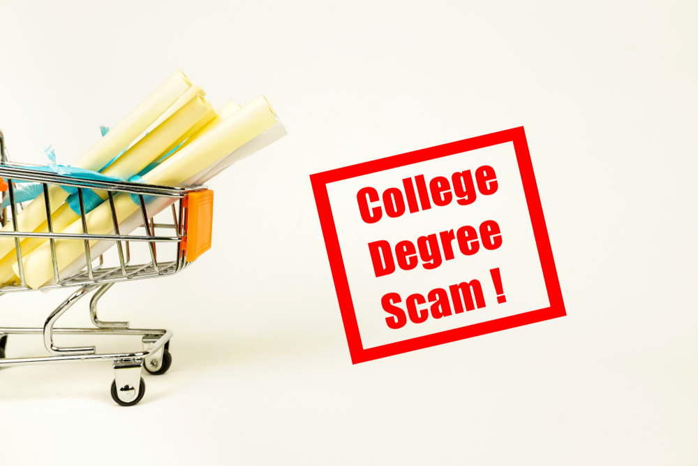 how to avoid college scams, signs of a college scam